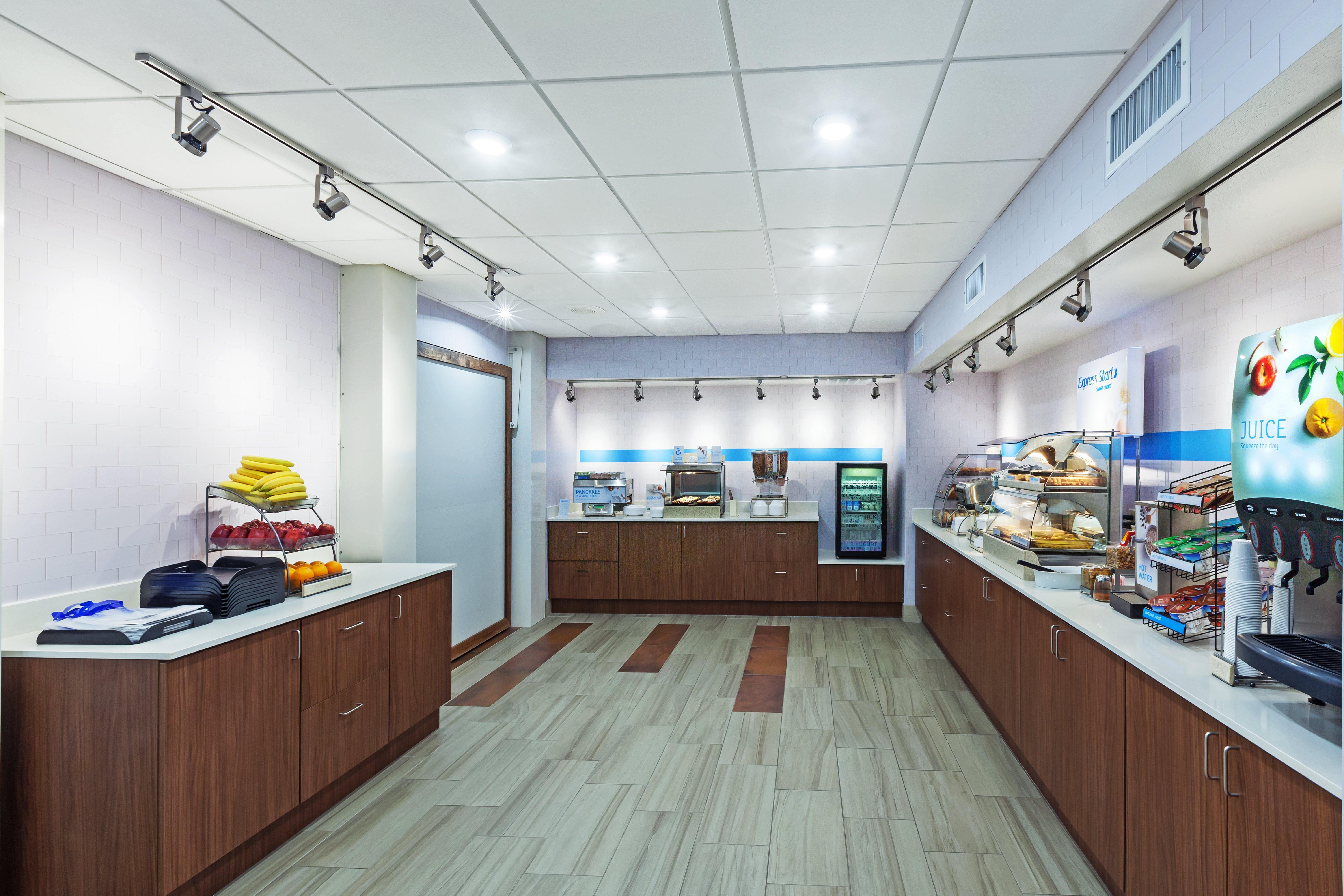 Holiday Inn Express Hotel & Suites Dallas Lewisville By Ihg Ngoại thất bức ảnh