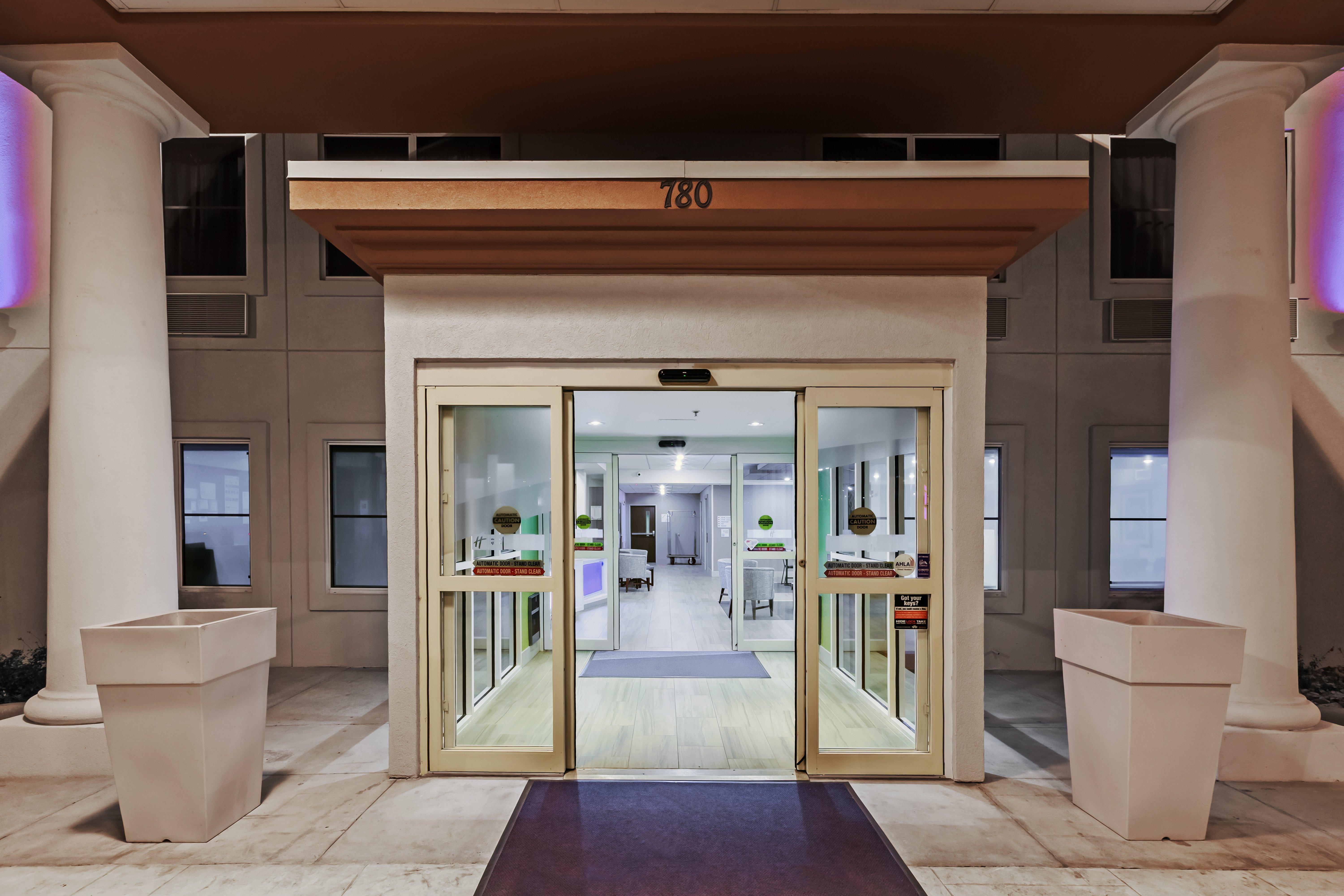Holiday Inn Express Hotel & Suites Dallas Lewisville By Ihg Ngoại thất bức ảnh